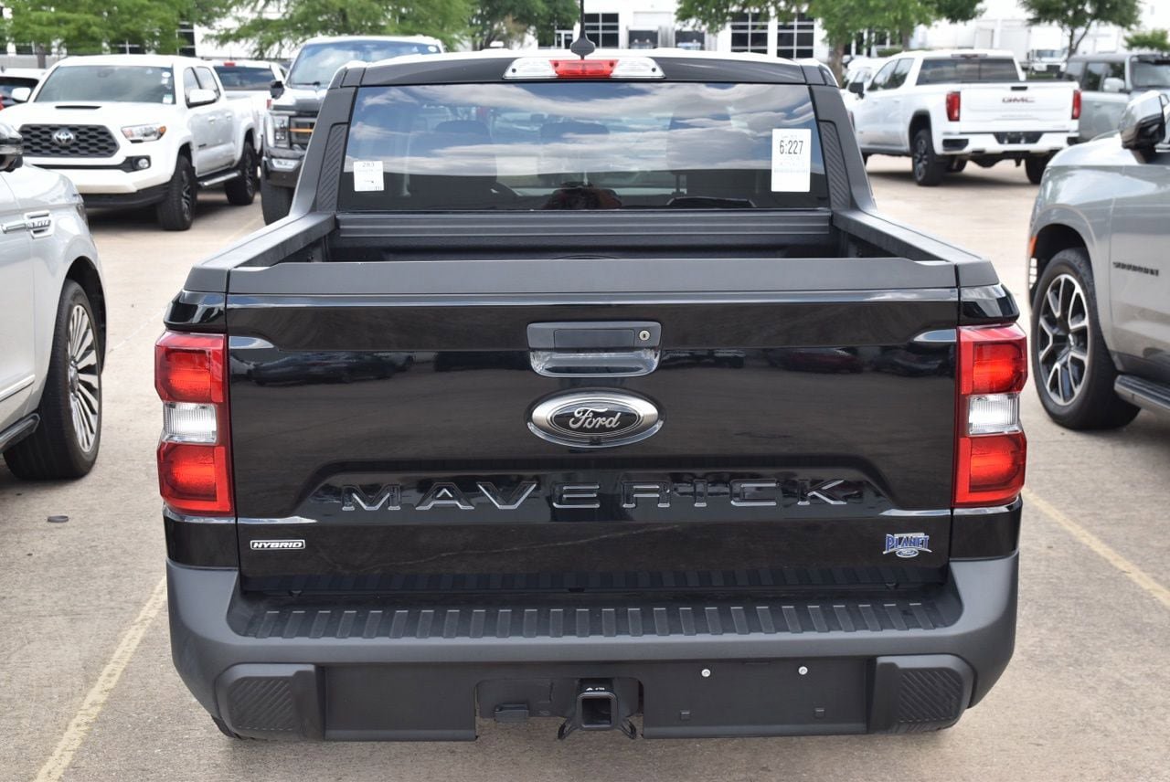 Certified 2024 Ford Maverick XLT w/ XLT Luxury Package FWD image 8