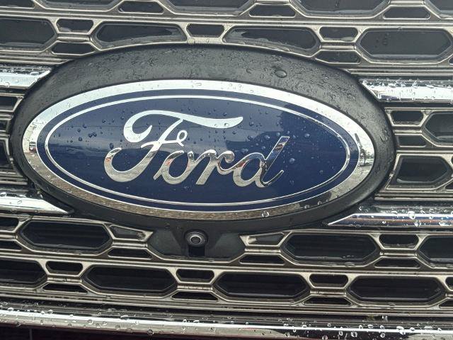 Certified 2022 Ford Explorer King Ranch AWD/4WD image 11