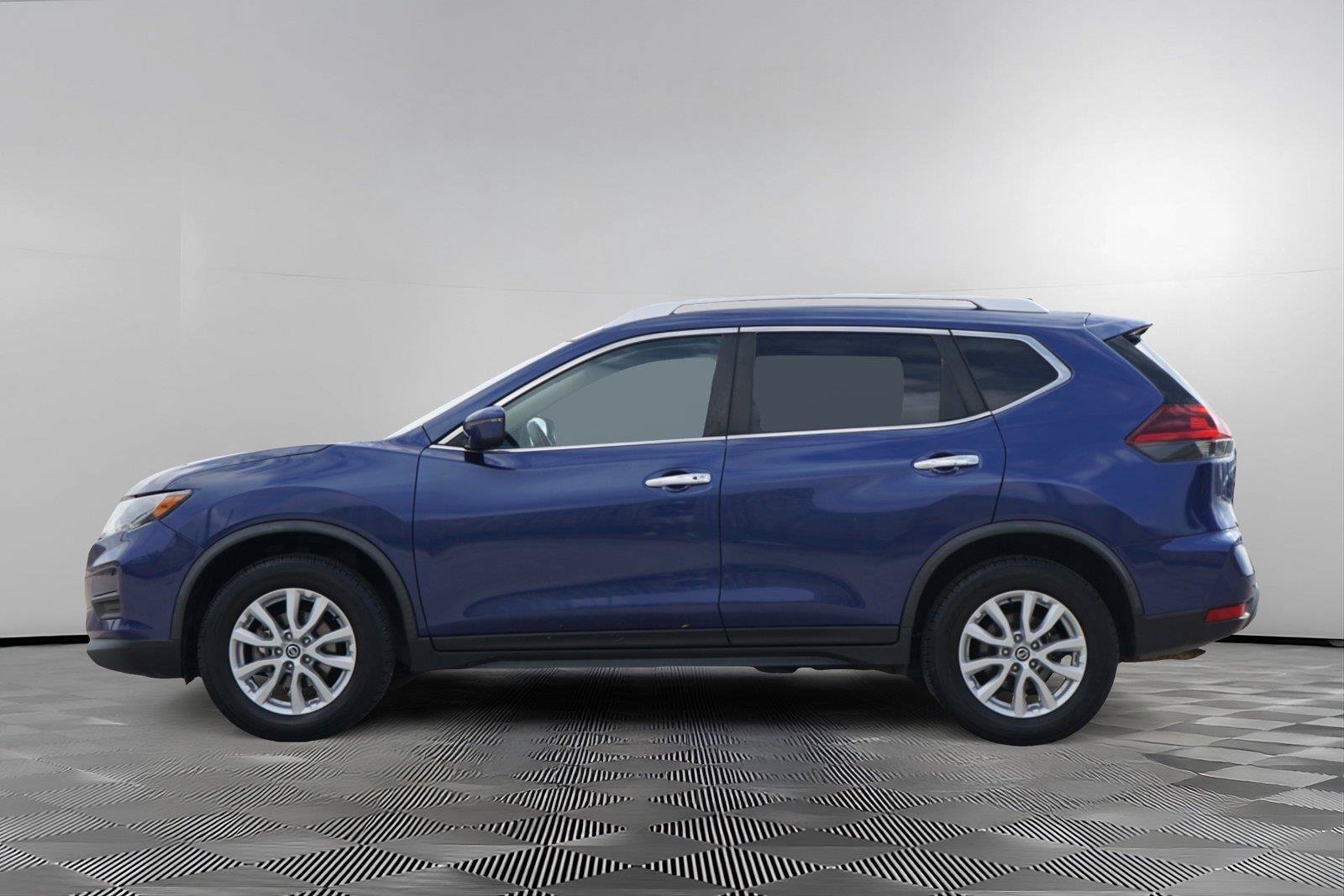Used 2018 Nissan Rogue SV AWD/4WD image 7
