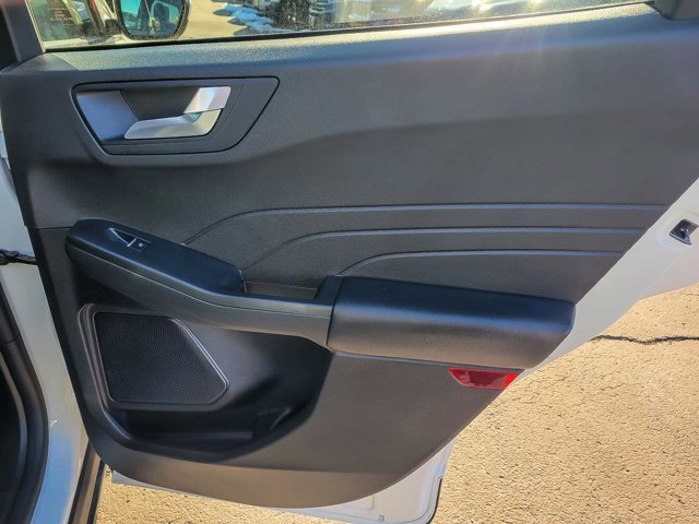 Certified 2024 Ford Escape Platinum image 27