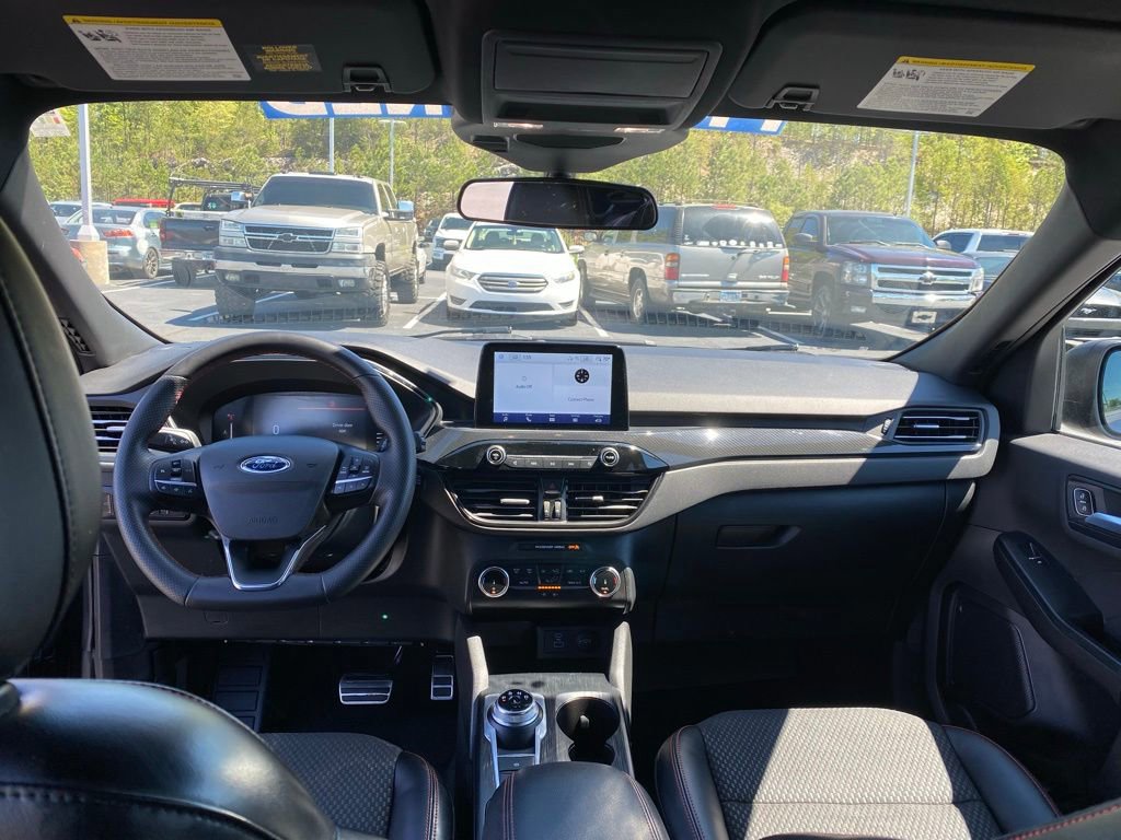 Certified 2023 Ford Escape ST-Line image 25