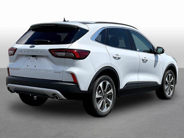 Certified 2025 Ford Escape Platinum AWD/4WD image 7
