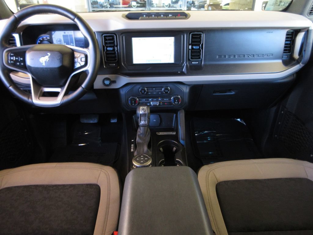 Certified 2022 Ford Bronco Wildtrak AWD/4WD image 20