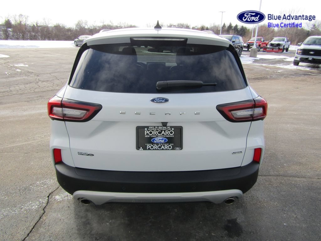 Certified 2025 Ford Escape SE FWD image 5