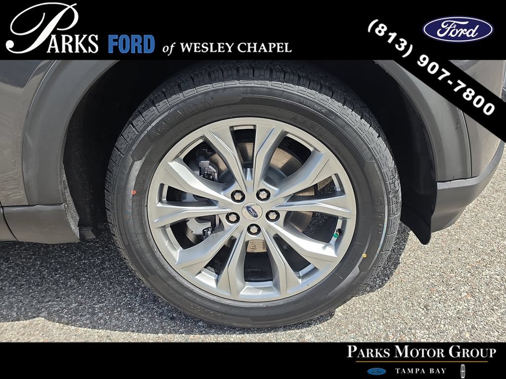 Certified 2020 Ford Explorer XLT w/ Equipment Group 202A RWD image 32