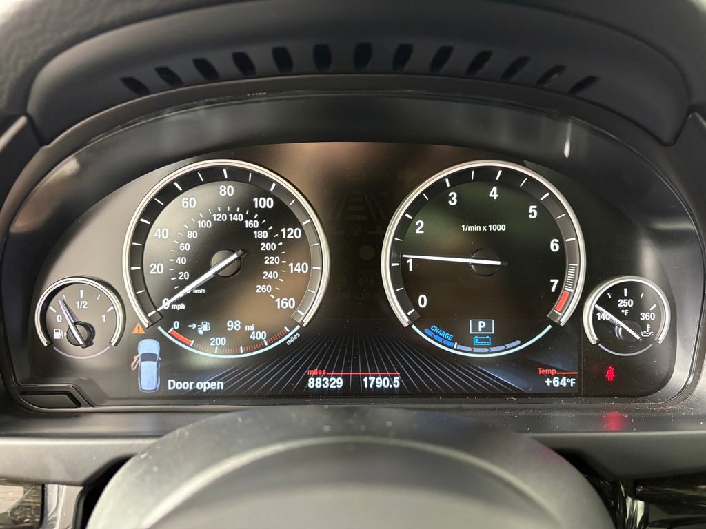 Used 2017 BMW X5 xDrive40e image 17