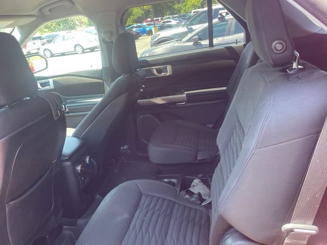 Certified 2020 Ford Explorer XLT w/ Comfort Package AWD/4WD image 11