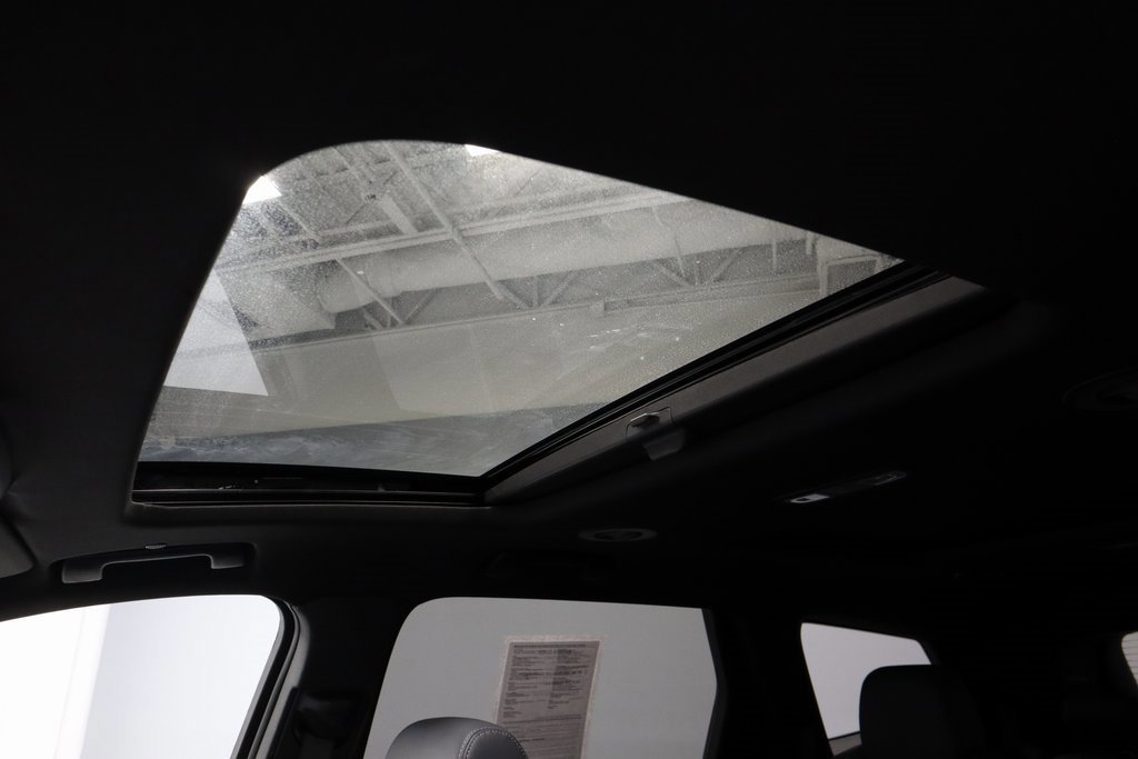 Used 2023 Buick Enclave Essence w/ Experience Buick Package image 38