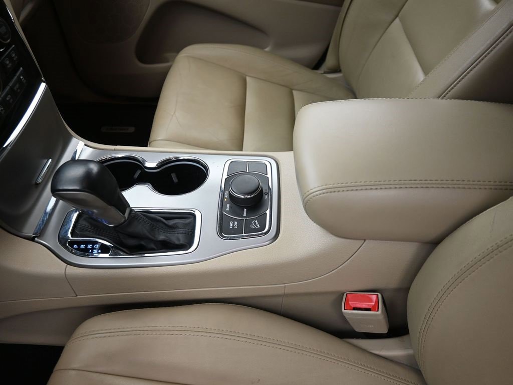 Used 2020 Jeep Grand Cherokee Limited w/ Trailer Tow Group IV image 20