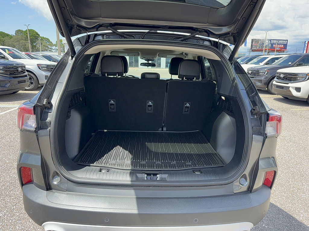 Certified 2020 Ford Escape SEL FWD image 7