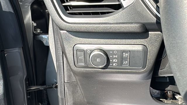 Certified 2022 Ford Escape SEL w/ SEL Stealth AWD Package image 18