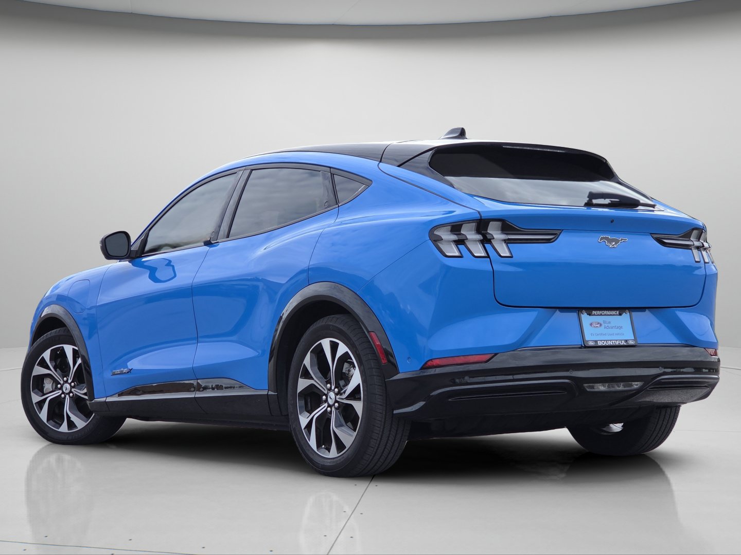 Certified 2023 Ford Mustang Mach-E Premium AWD/4WD image 22