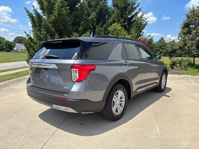 Certified 2023 Ford Explorer XLT w/ Equipment Group 202A AWD/4WD image 8