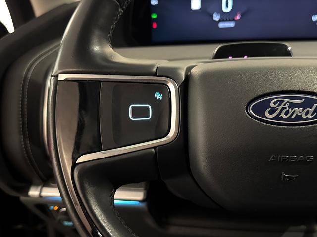 Certified 2025 Ford Expedition Platinum AWD/4WD image 24