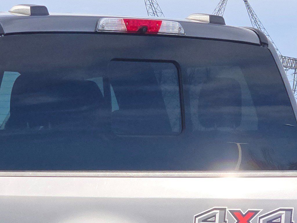 Certified 2022 Ford F250 Lariat w/ Snow Plow Prep Package image 15