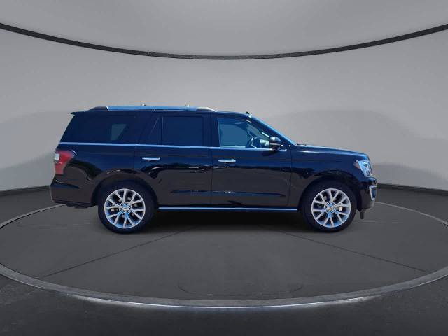 Certified 2018 Ford Expedition Limited w/ Equipment Group 302A AWD/4WD image 9