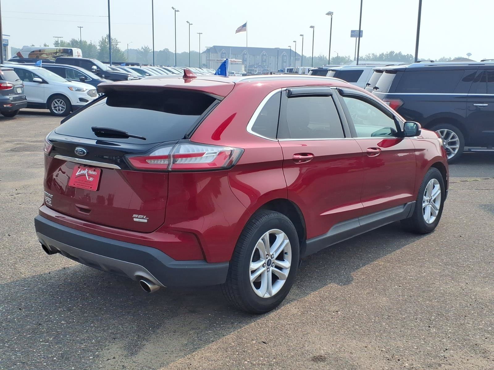 Certified 2019 Ford Edge SEL w/ Equipment Group 201A AWD/4WD image 6