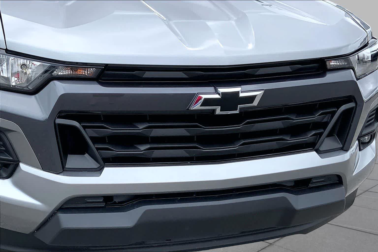Used 2023 Chevrolet Colorado LT w/ LT Convenience Package II RWD image 29