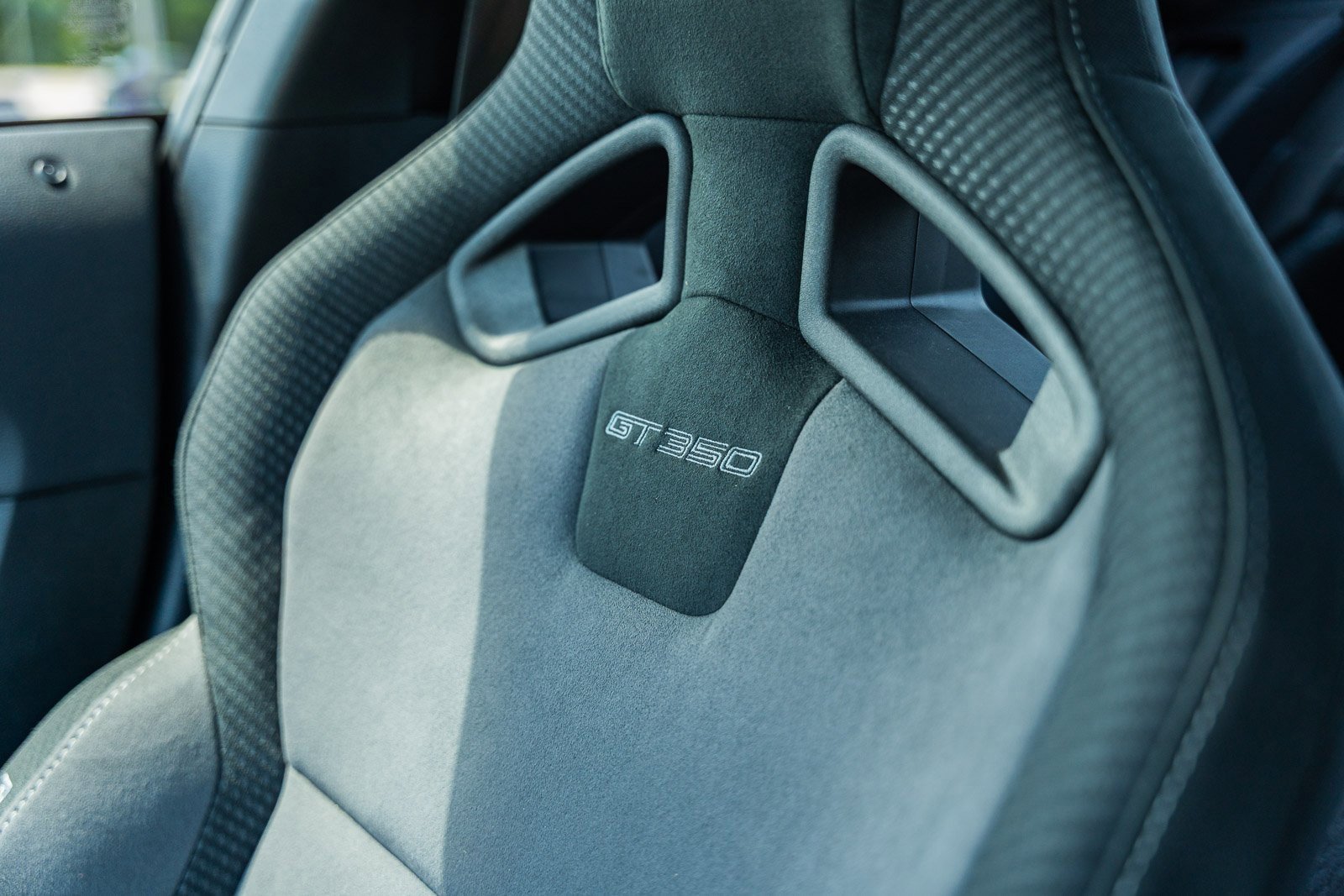 Certified 2020 Ford Mustang Shelby GT350 w/ Technology Package image 37