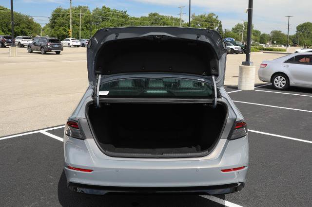 Used 2025 Honda Accord Touring image 11