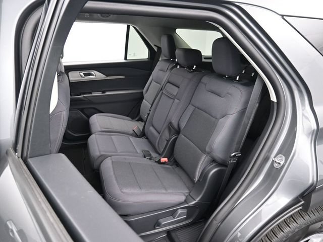 Certified 2026 Ford Explorer Active RWD image 25