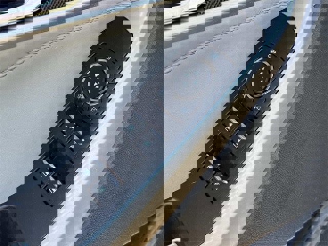 Certified 2023 Ford Explorer XLT w/ Equipment Group 202A image 27