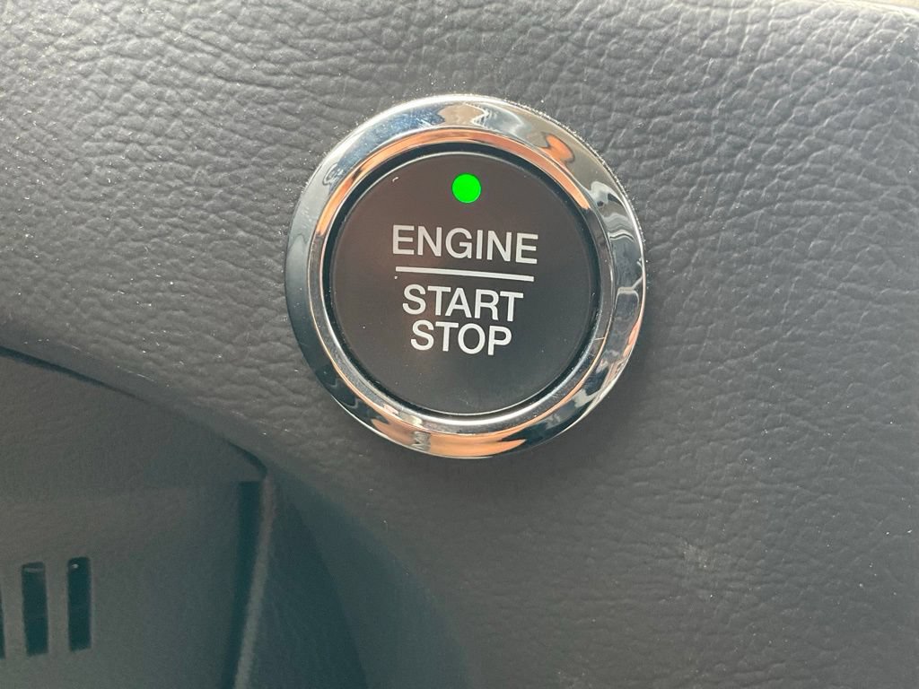 Certified 2024 Ford Edge SEL AWD/4WD image 8
