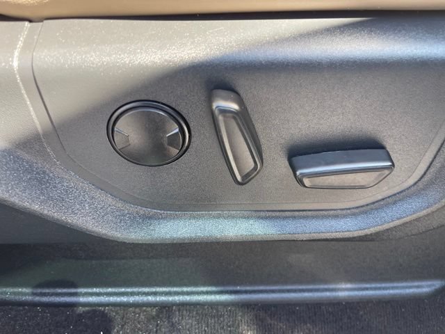 Certified 2022 Ford Expedition XLT RWD image 21