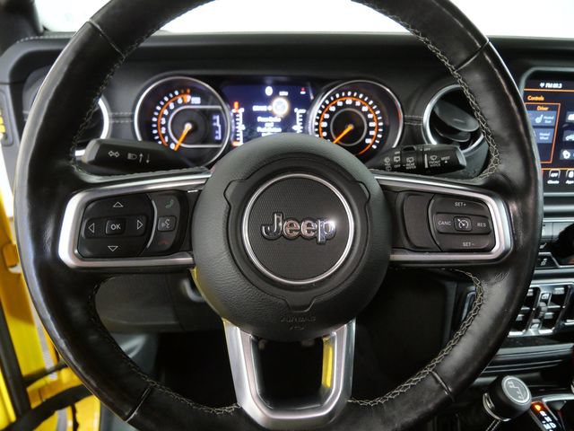 Used 2019 Jeep Wrangler Unlimited Sahara w/ Uconnect 4C Nav & Sound Group AWD/4WD image 28