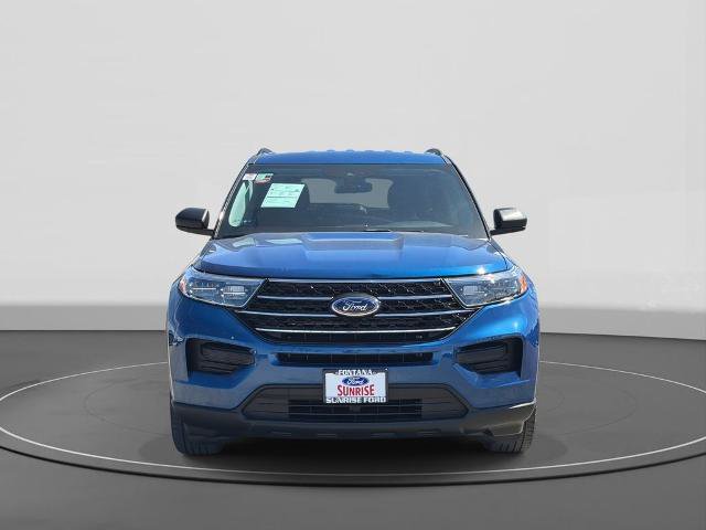 Certified 2022 Ford Explorer XLT RWD image 3