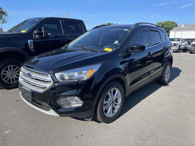 Certified 2018 Ford Escape SE FWD image 3