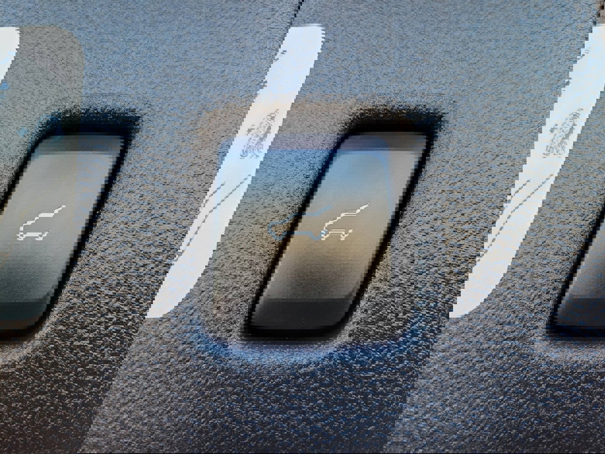 Certified 2020 Ford Escape SEL image 11