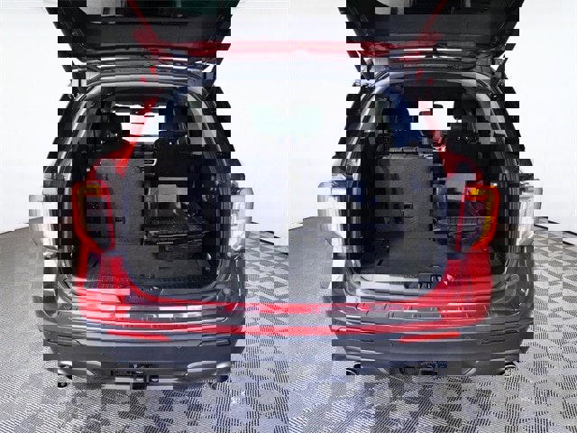 Certified 2023 Ford Explorer XLT w/ Equipment Group 202A image 9