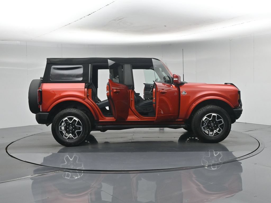 Certified 2024 Ford Bronco Outer Banks AWD/4WD image 5