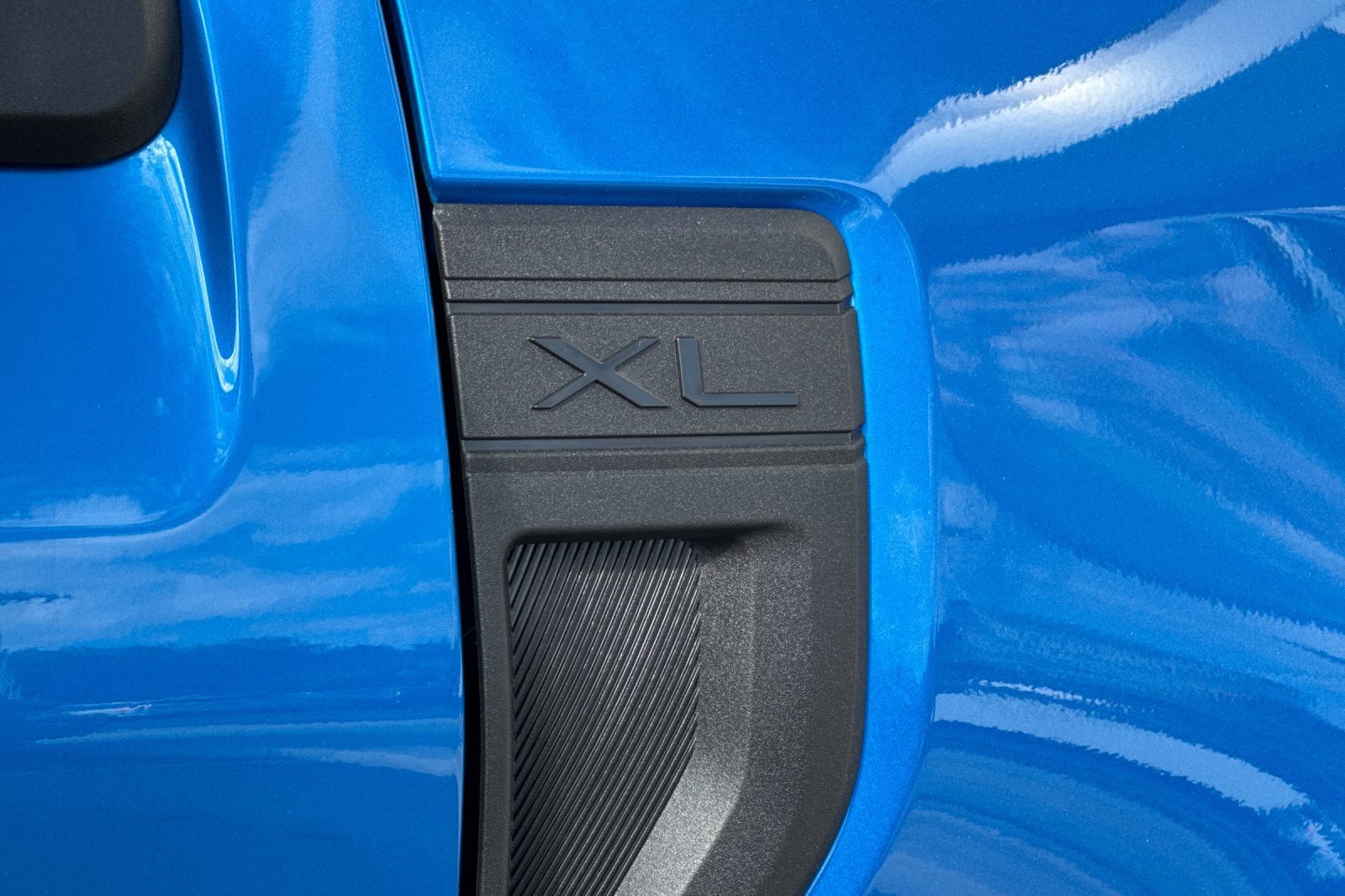 Certified 2025 Ford Maverick XL w/ Equipment Group 101A image 24