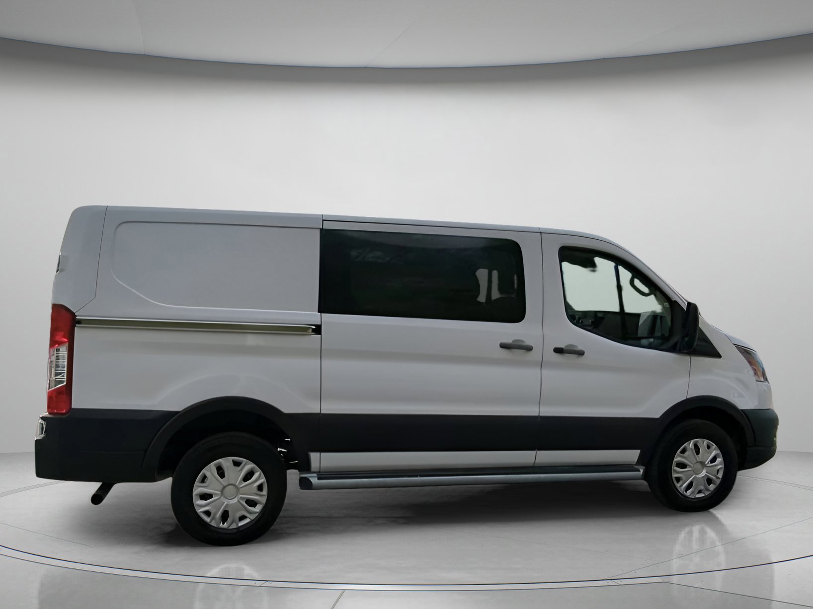 Certified 2024 Ford Transit 250 w/ Exterior Upgrade Package image 23