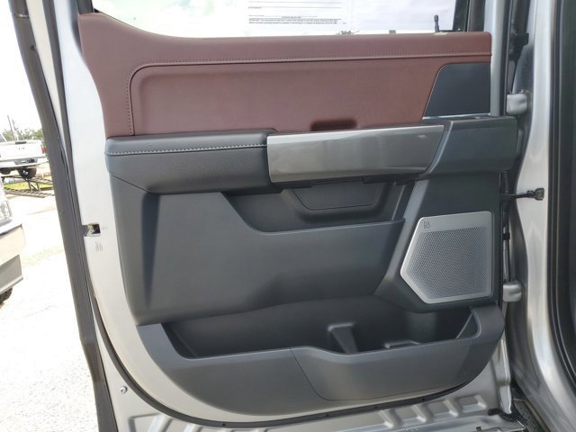 Certified 2022 Ford F150 Lariat w/ Equipment Group 502A High image 16