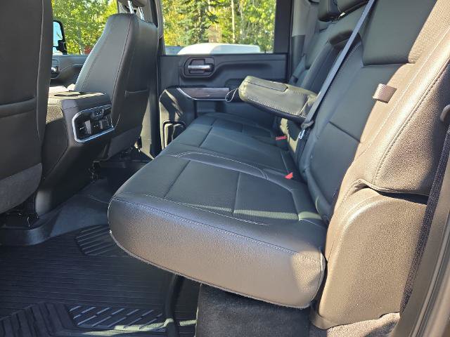 Used 2020 Chevrolet Silverado 2500 LTZ w/ LTZ Plus Package AWD/4WD image 19