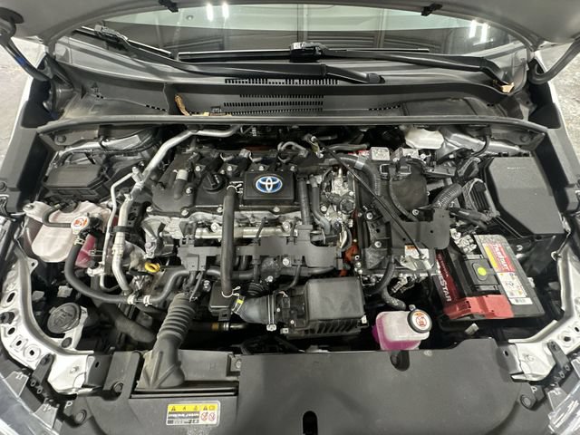 Used 2023 Toyota Corolla SE w/ SE Package AWD/4WD image 22