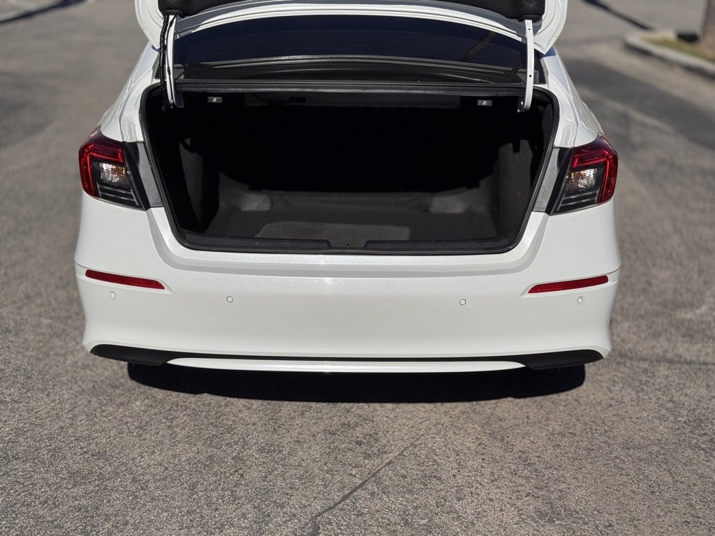 Used 2024 Honda Civic Touring image 13