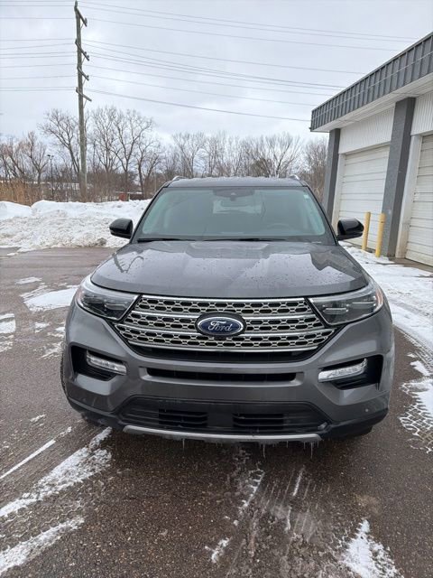 Certified 2023 Ford Explorer Limited w/ Equipment Group 301A image 6