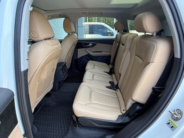 Used 2020 Audi Q7 2.0T Premium AWD/4WD image 15