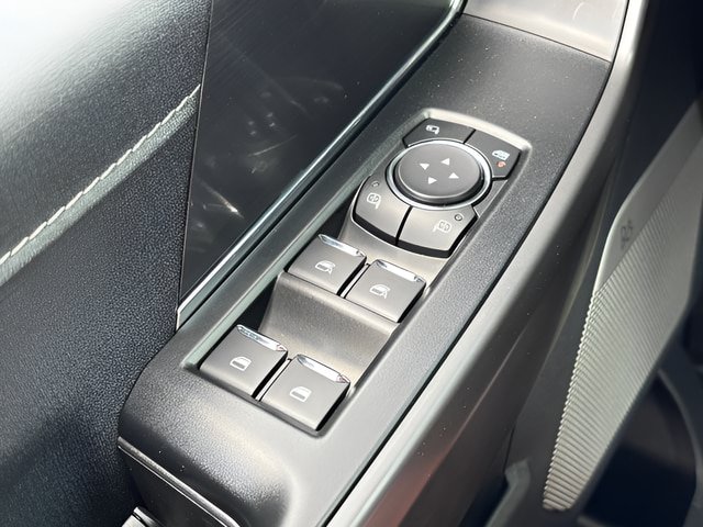 Certified 2025 Ford F150 Lariat AWD/4WD image 25