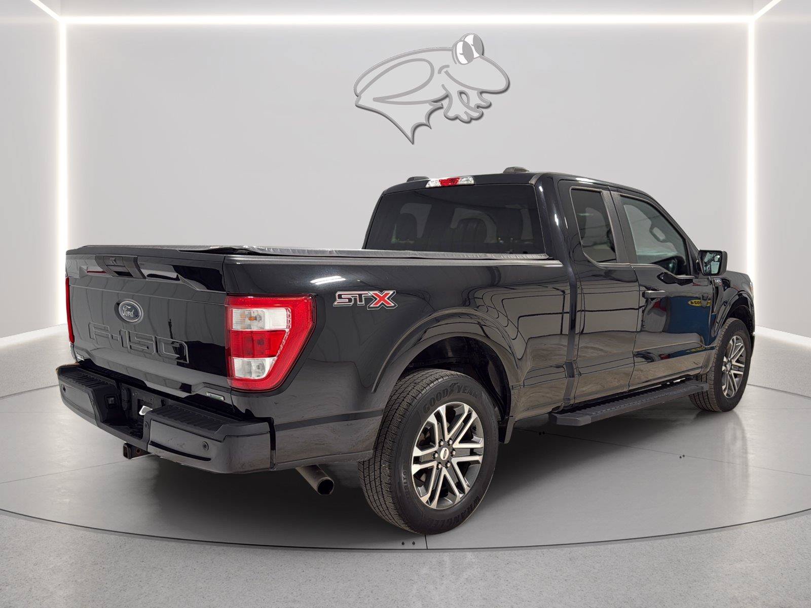 Certified 2021 Ford F150 XL w/ Equipment Group 101A High RWD image 5