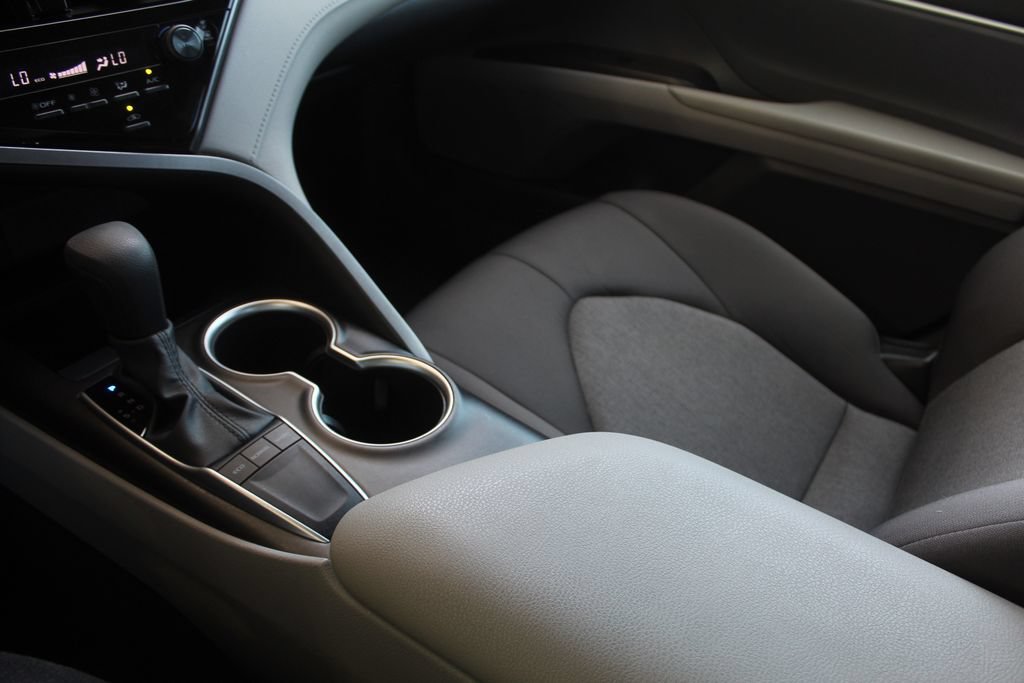 Used 2023 Toyota Camry LE FWD image 20