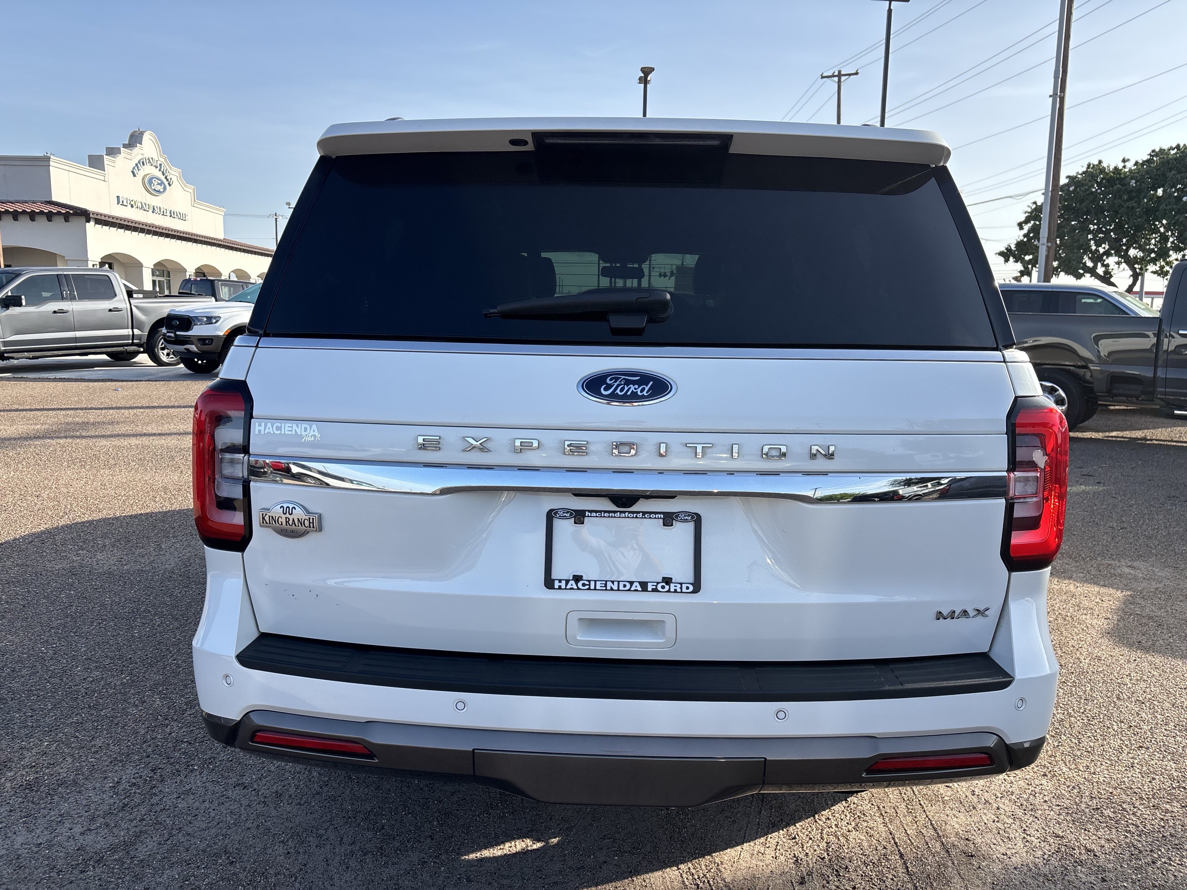 Certified 2024 Ford Expedition Max King Ranch AWD/4WD image 4