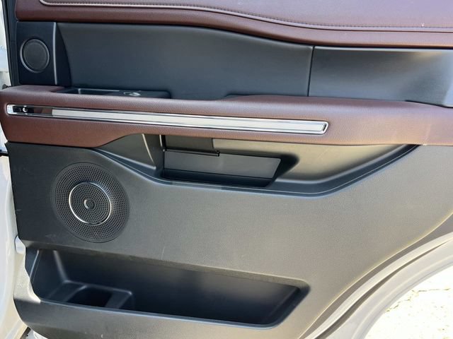 Certified 2024 Ford Expedition Limited AWD/4WD image 28