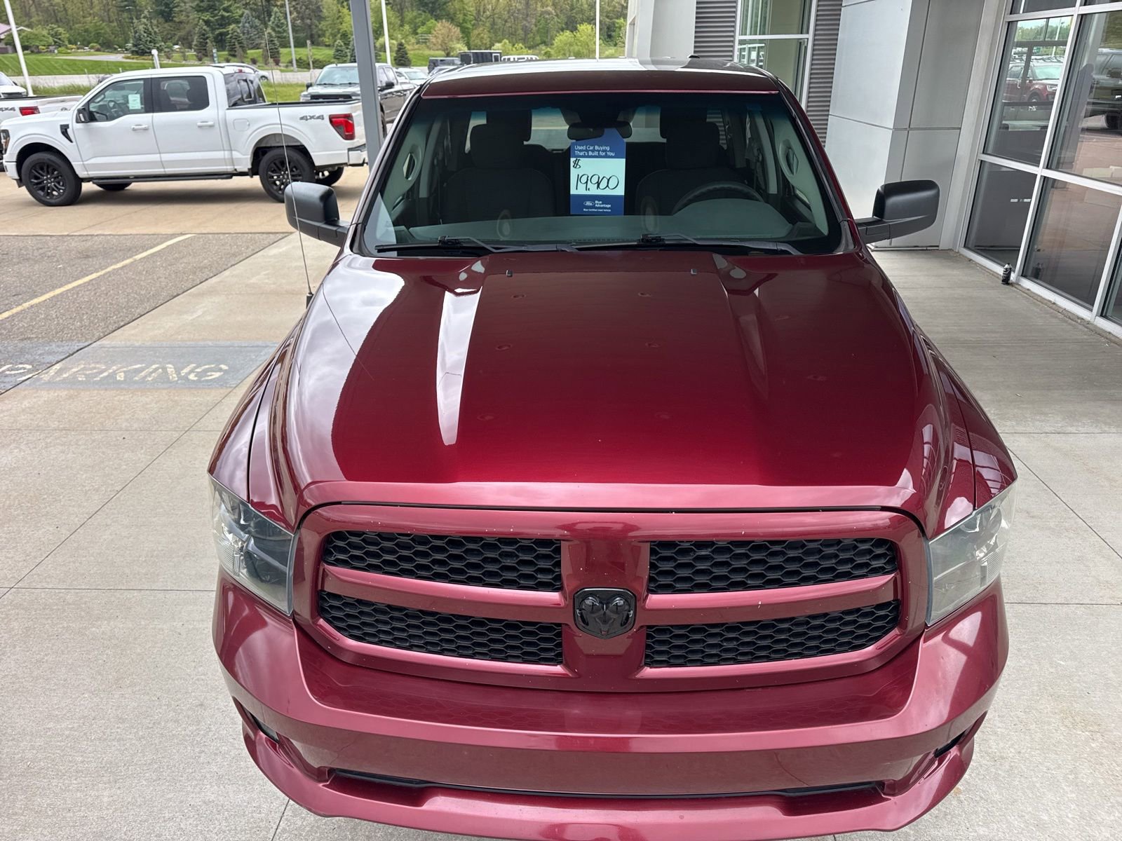 Used 2019 RAM 1500 Express w/ Express Value Package AWD/4WD image 12