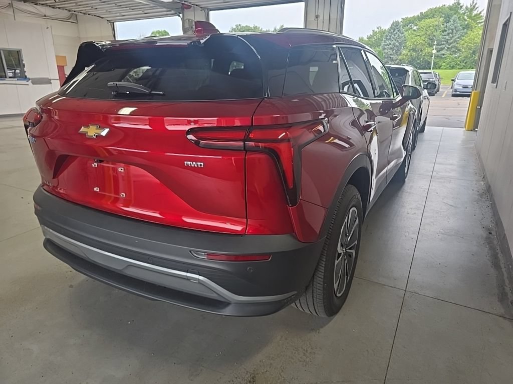 Used 2024 Chevrolet Blazer EV LT AWD/4WD image 4
