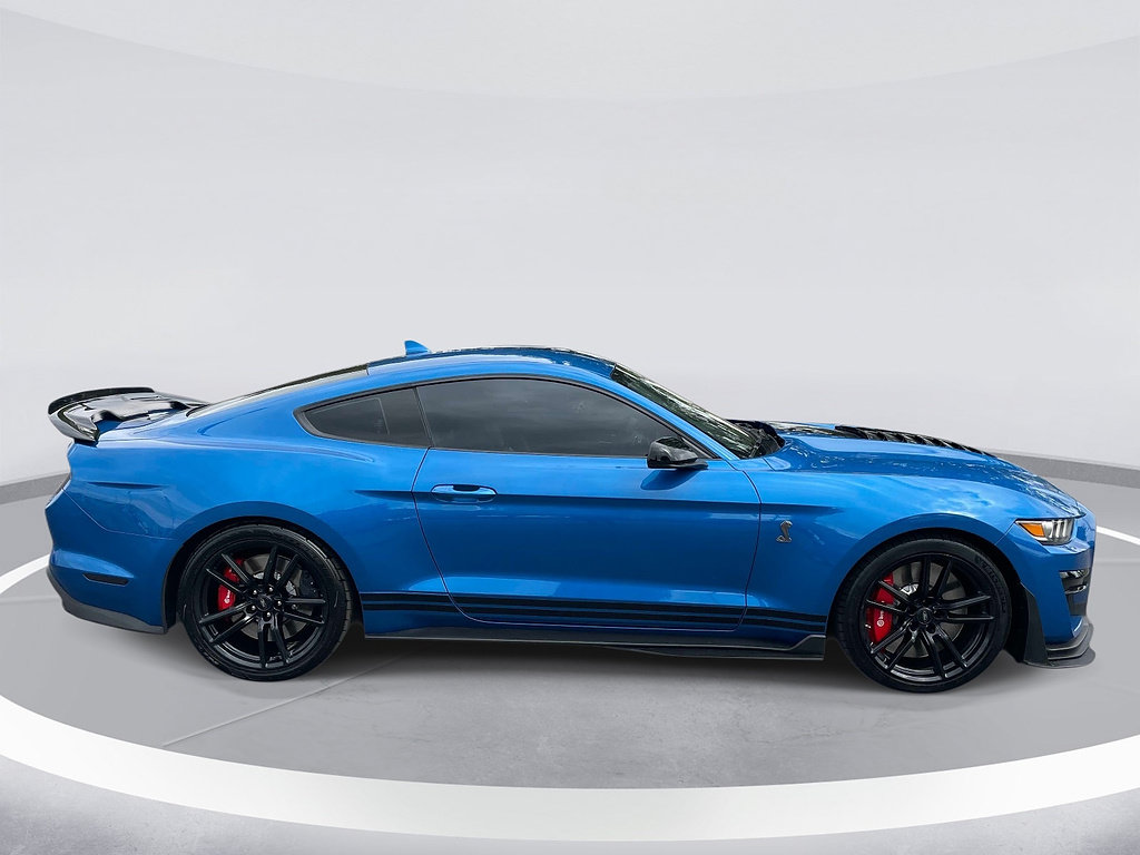 Certified 2020 Ford Mustang Shelby GT500 w/ Technology Package RWD image 4
